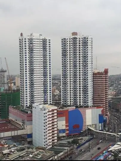 168 Residences in Manila, facade maintenance project by Balda & Calalang Co.